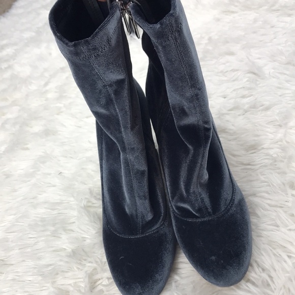 Sam Edelman Faux Velvet Zip Up Heeled Boots - Picture 4 of 10